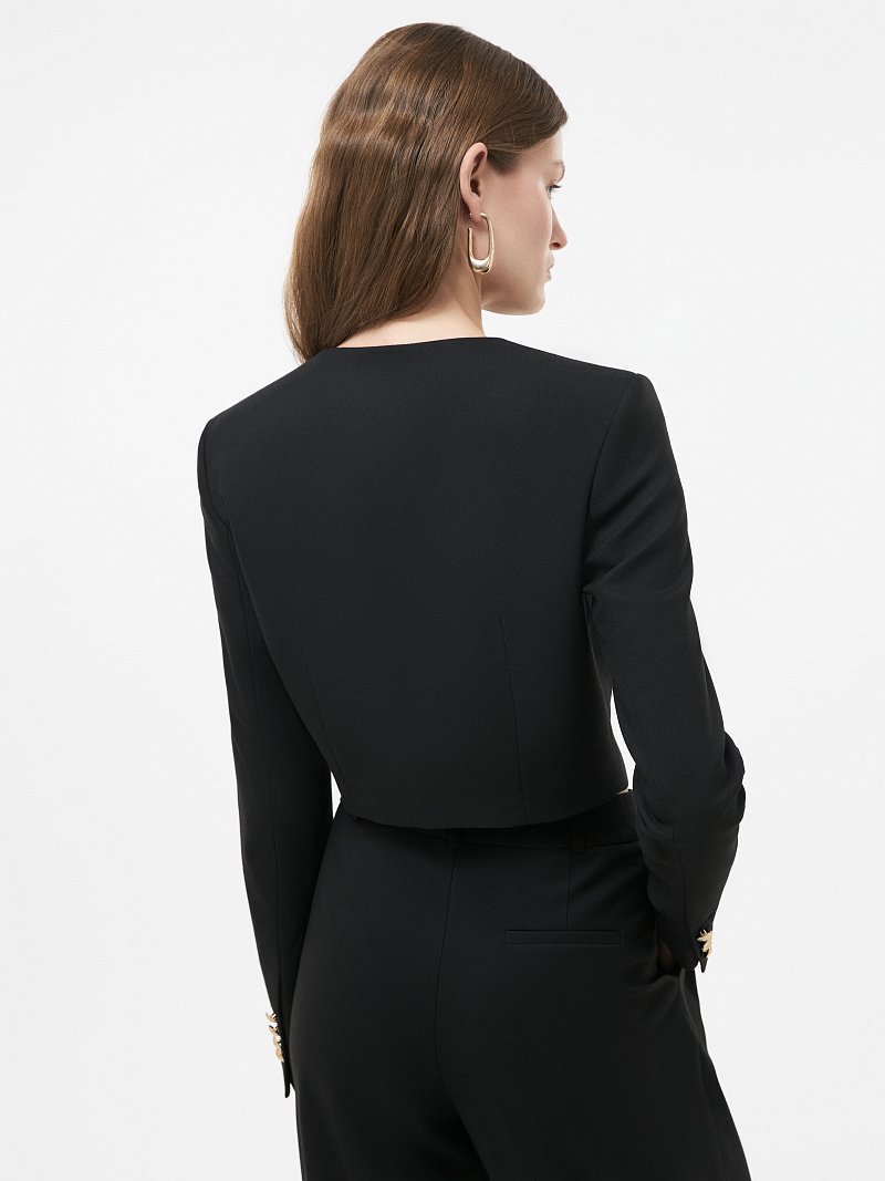 Укороченный жакет из костюмной ткани