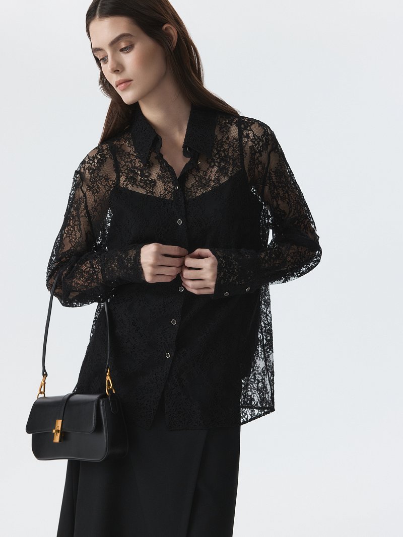 Кружевная блуза 