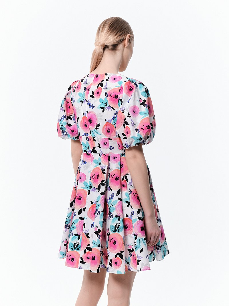 Платье-мини с V-вырезом