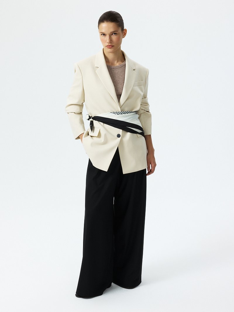 Прямой жакет оверсайз