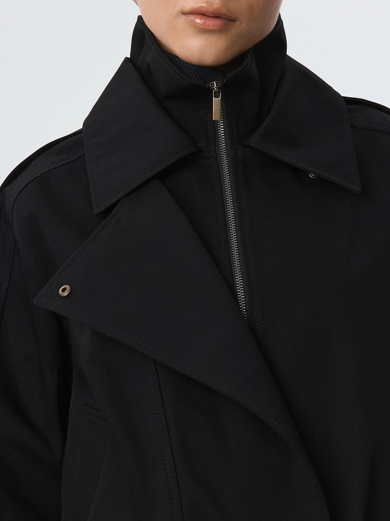 Объемная куртка из хлопка