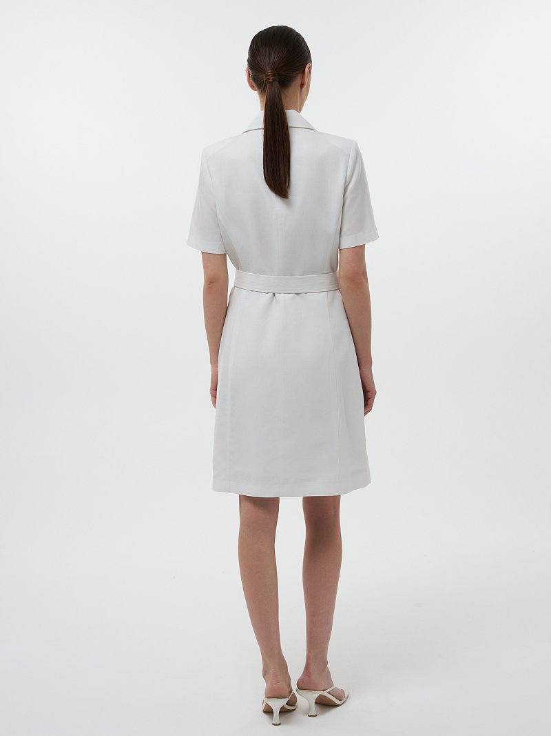 Платье с накладными карманами