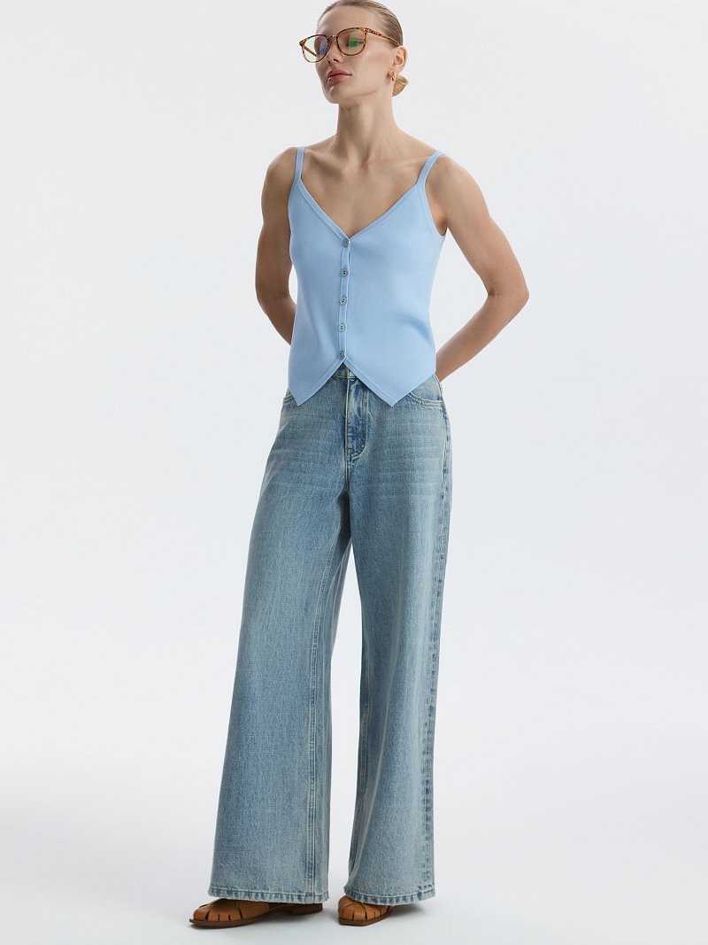 Вязаный топ на бретелях