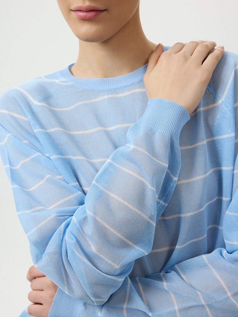 Тонкий джемпер в полоску