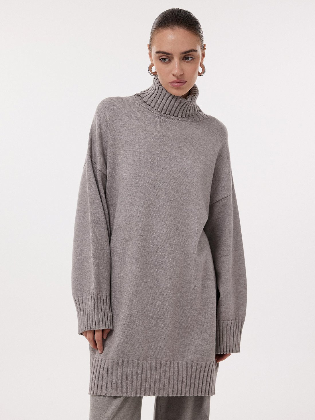 Свитер оверсайз: фото №1