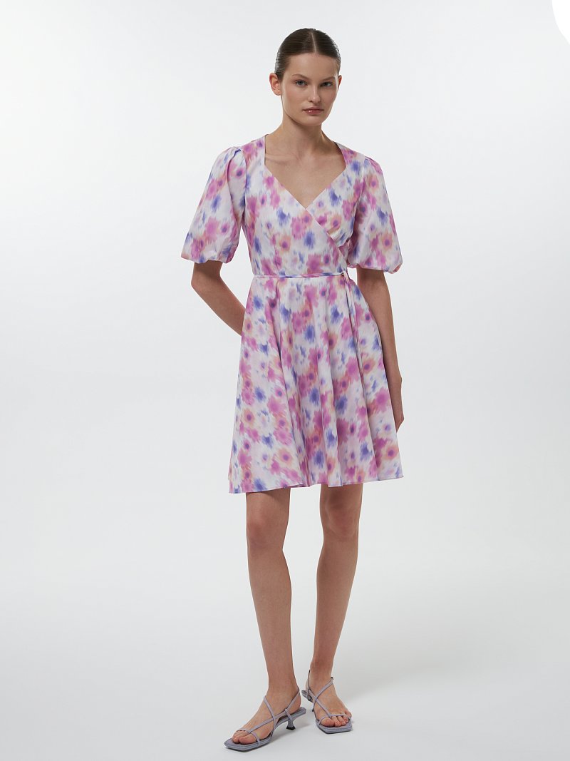 Платье на запах из хлопка