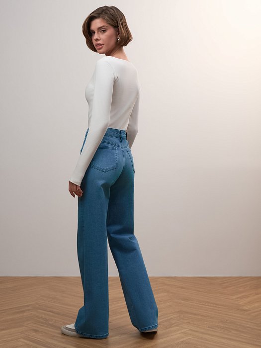 Джинсы свободного кроя: фото №5