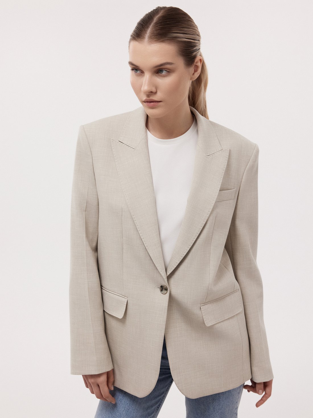 Однобортный жакет оверсайз: фото №1