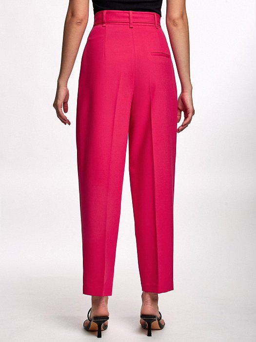 Брюки-бананы с поясом: фото №5