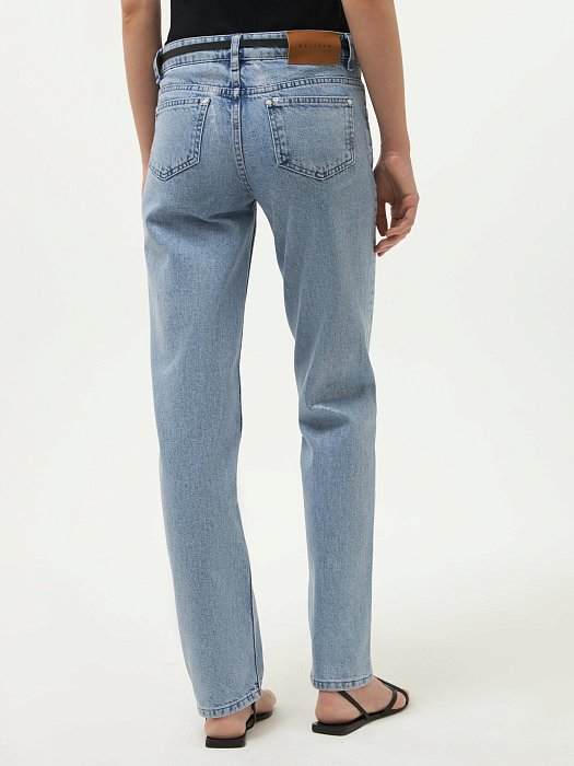 Джинсы с серебристым напылением: фото №2