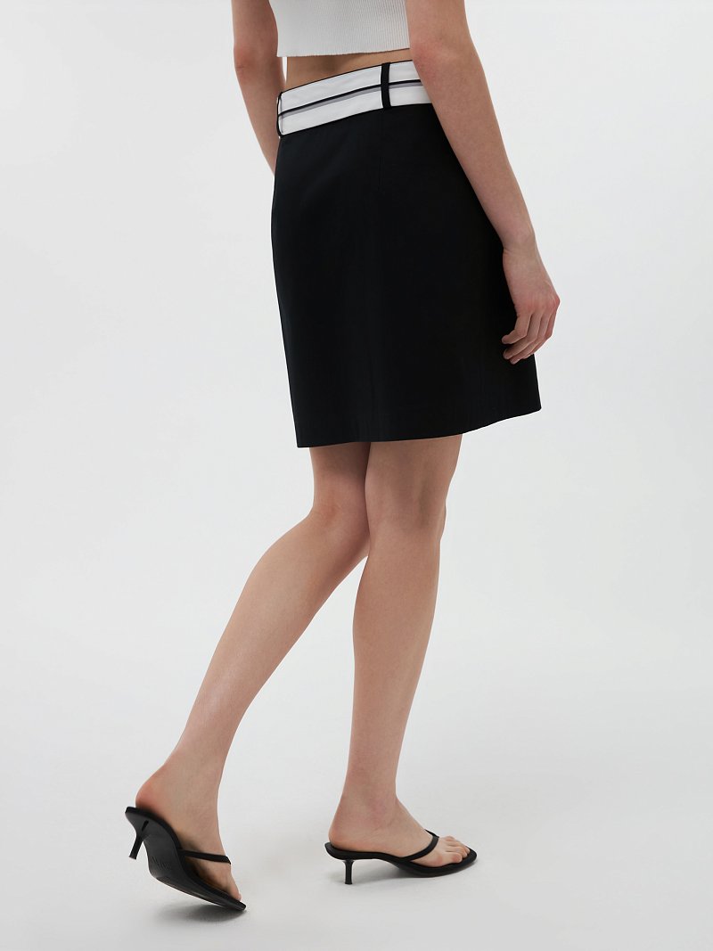 Хлопковая юбка с акцентным поясом