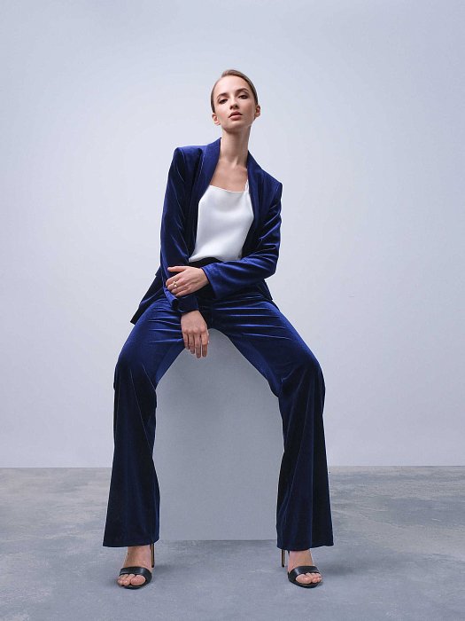 Жакет из бархатной ткани: фото №6