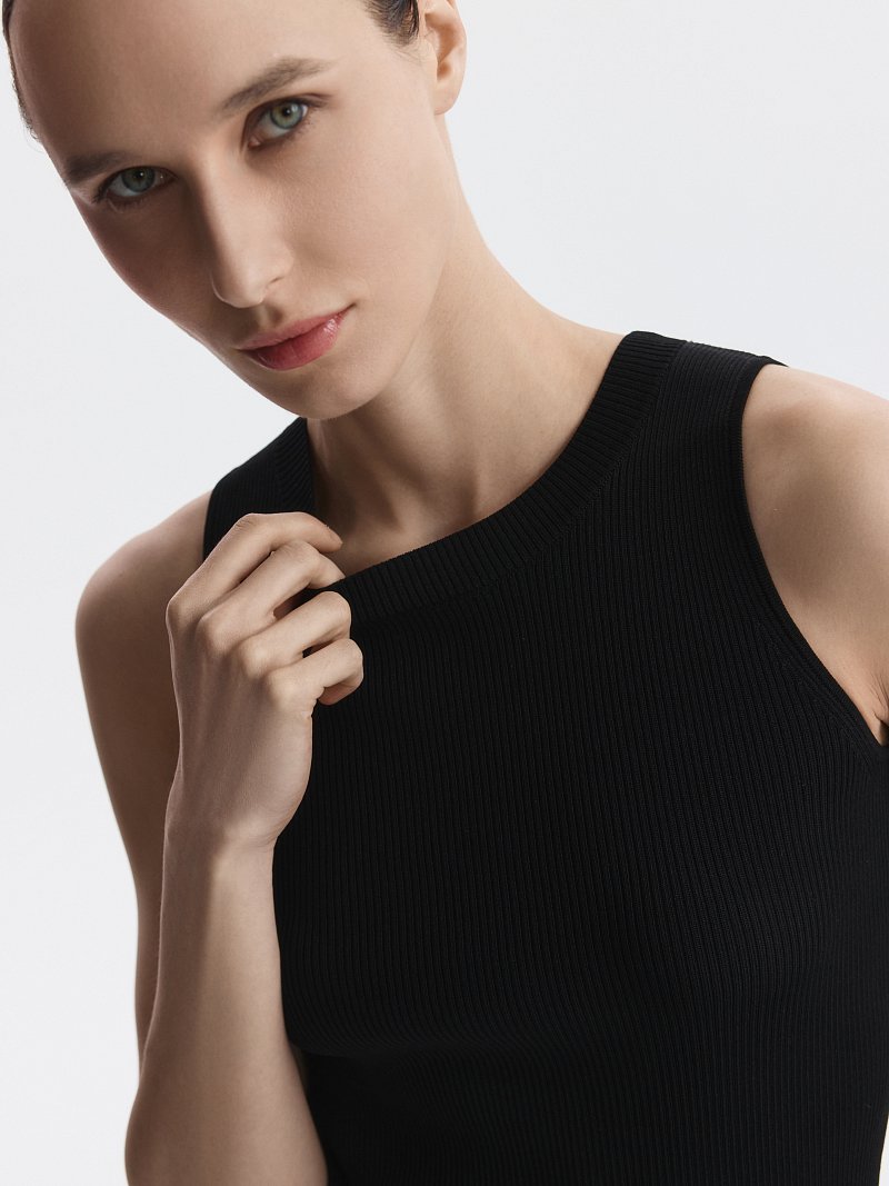 Укороченный топ из вискозы