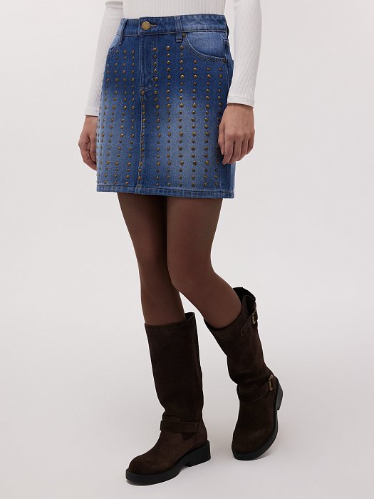 Джинсовая мини-юбка с клепками: фото №2