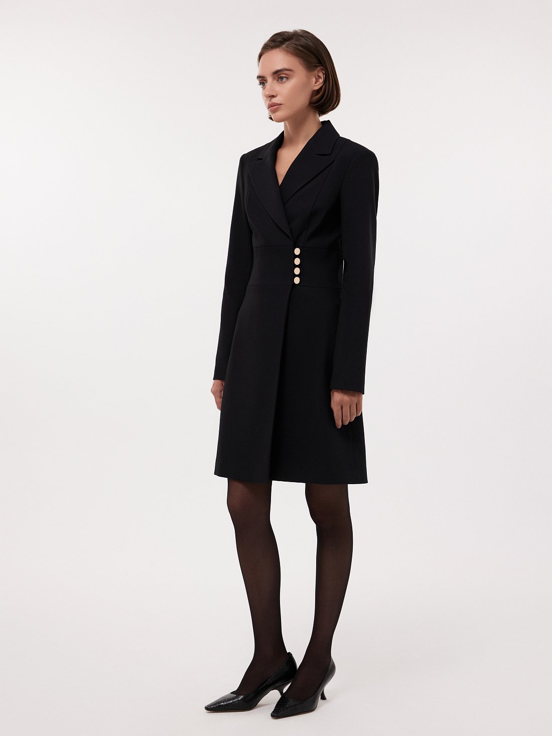 Платье на запах из костюмной ткани: фото №1