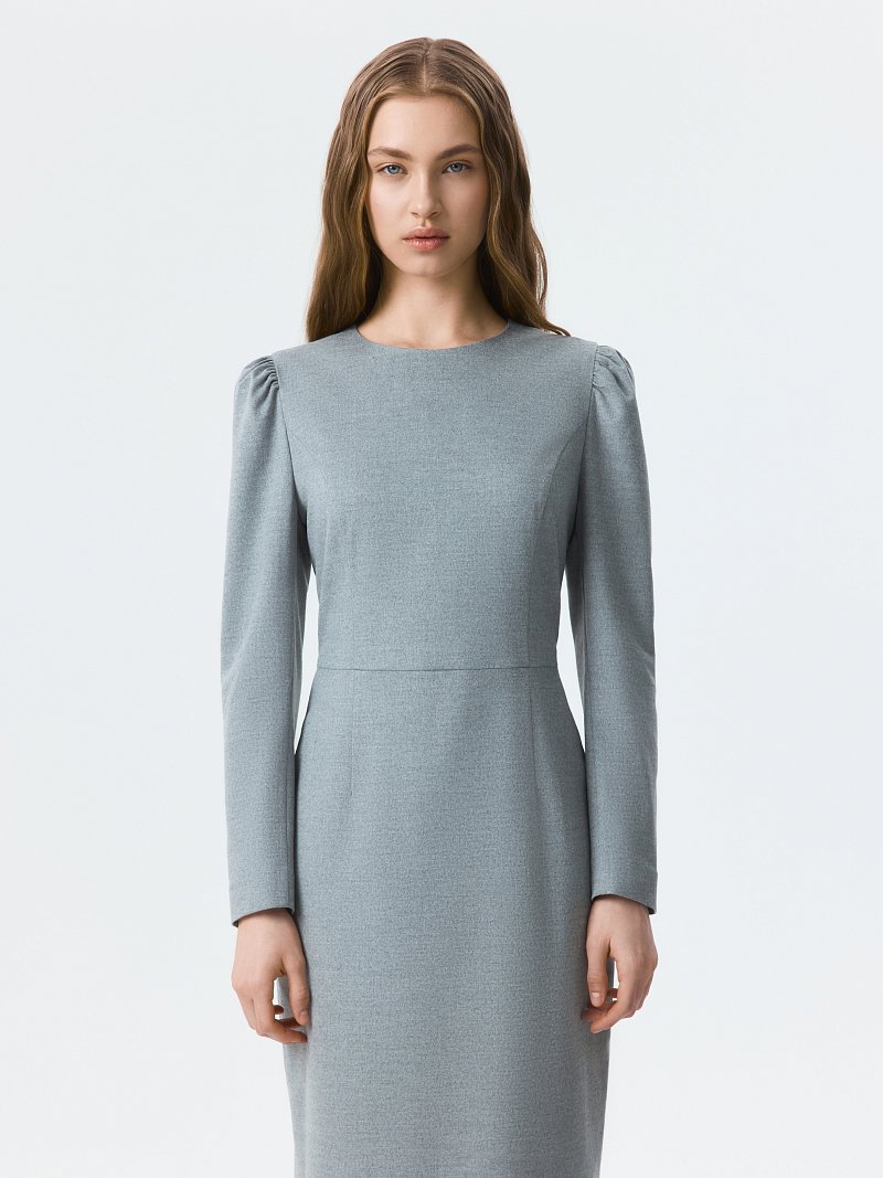 Платье-футляр со съемными деталями