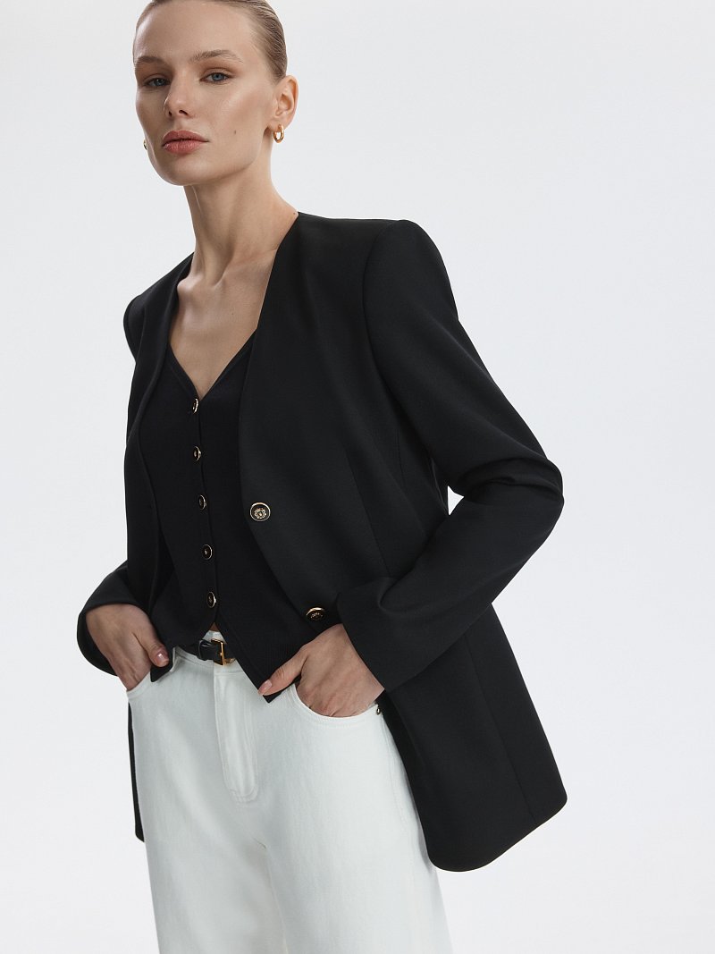 Вязаный топ на бретелях