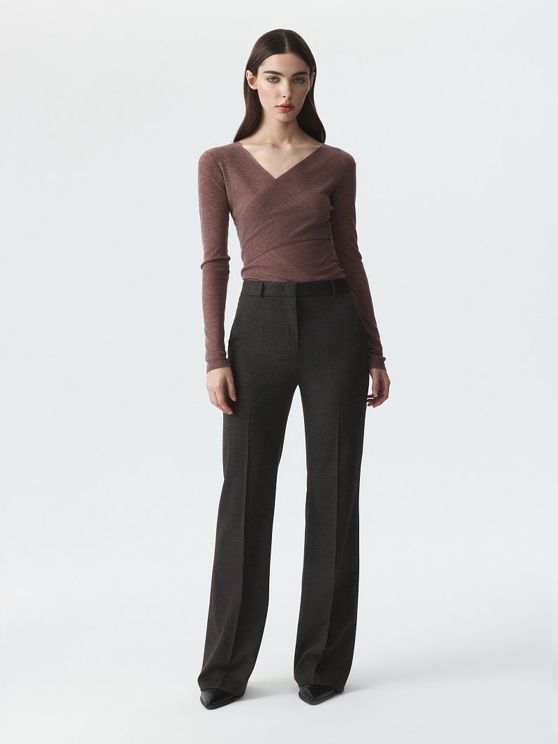 Расклешенные брюки из фланели