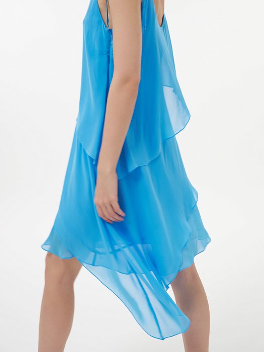 Асимметричное платье из шифона: фото №3