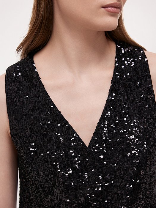 Жилет в пайетках: фото №2