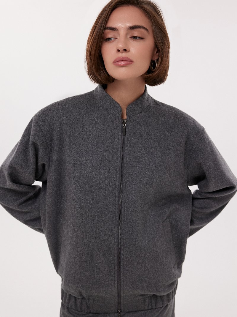 Бомбер из драпа