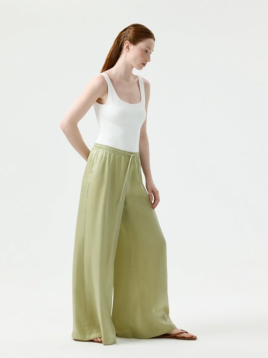 Атласные брюки на кулиске: фото №2