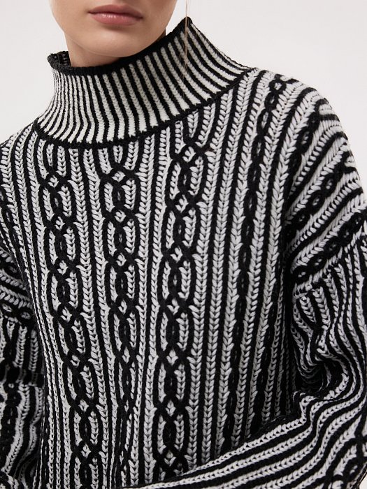 Фактурный свитер с шерстью: фото №2