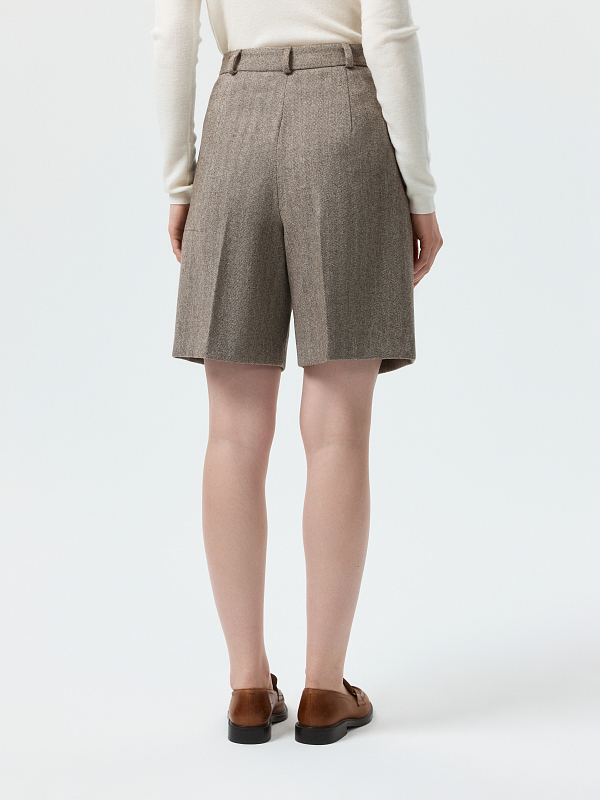 Шорты из твида «в елочку»