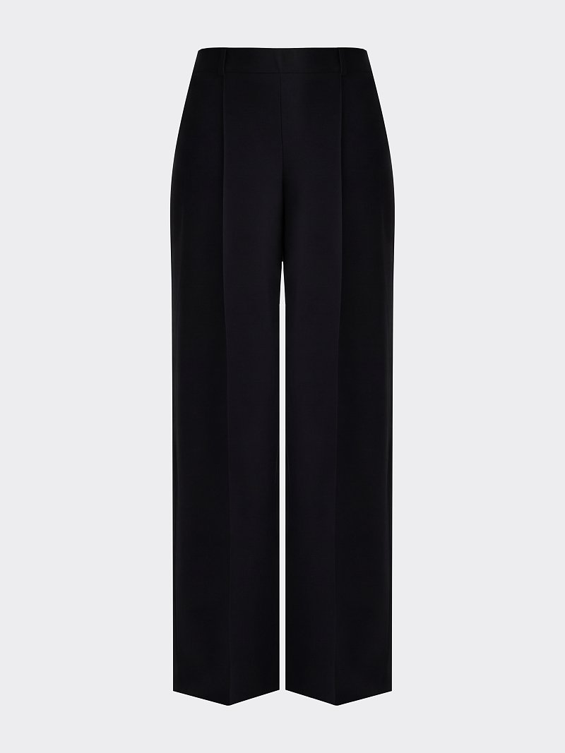 Брюки свободного кроя