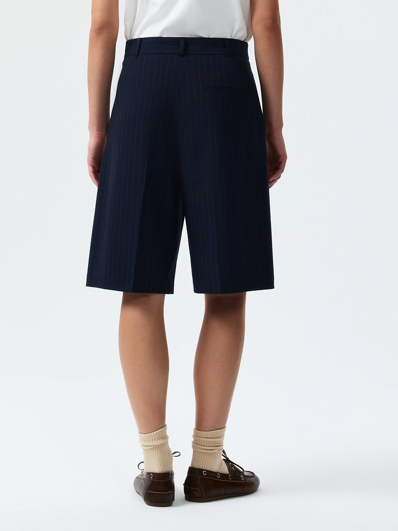 Костюмные шорты в полоску