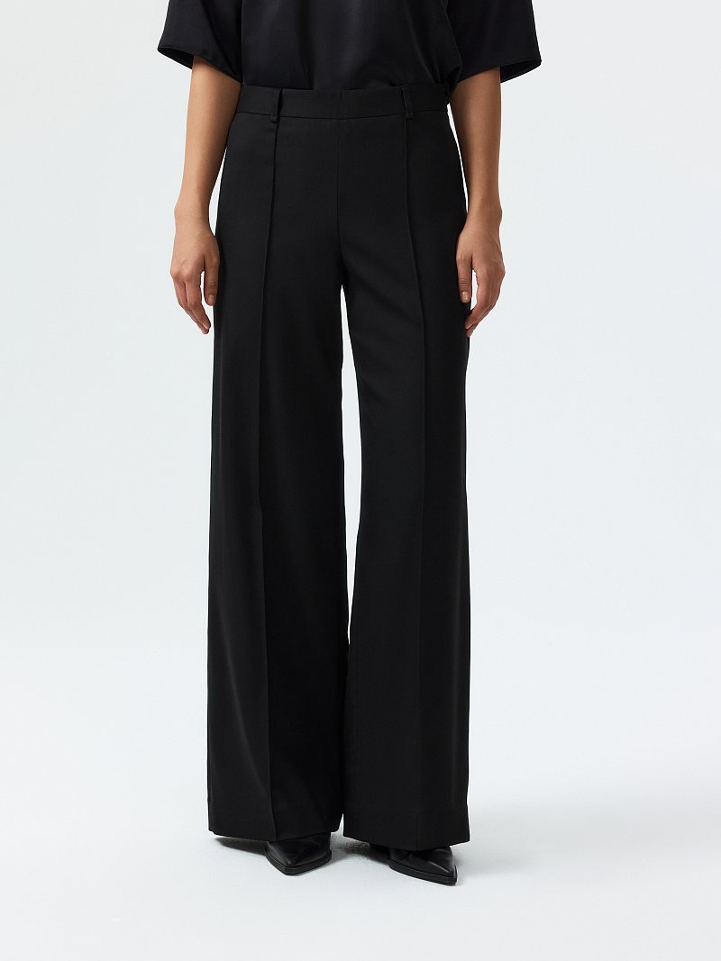 Широкие брюки «в елочку»