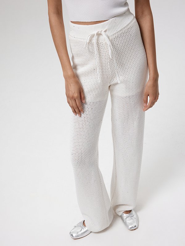 Вязаные брюки с пайетками