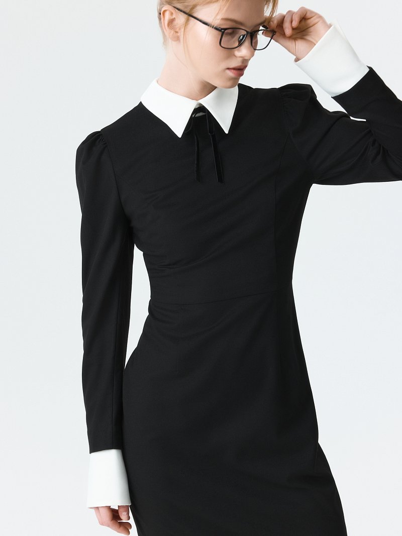 Платье-футляр со съемными деталями (Р158)