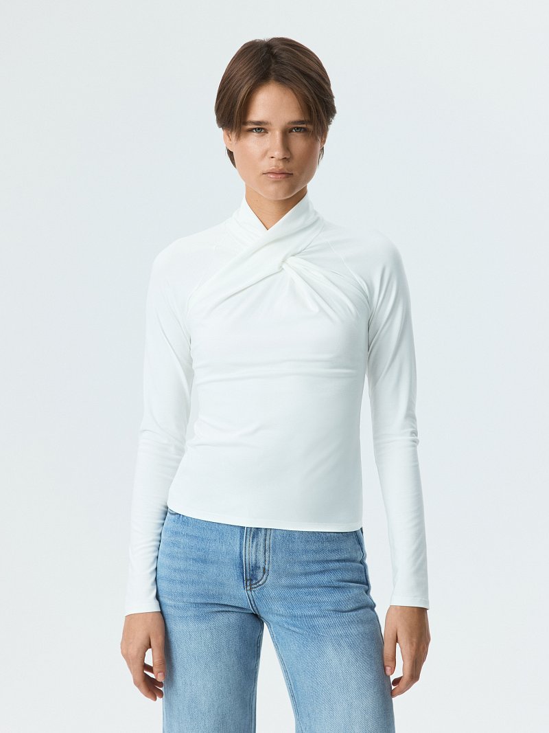 Лонгслив с горловиной на запах