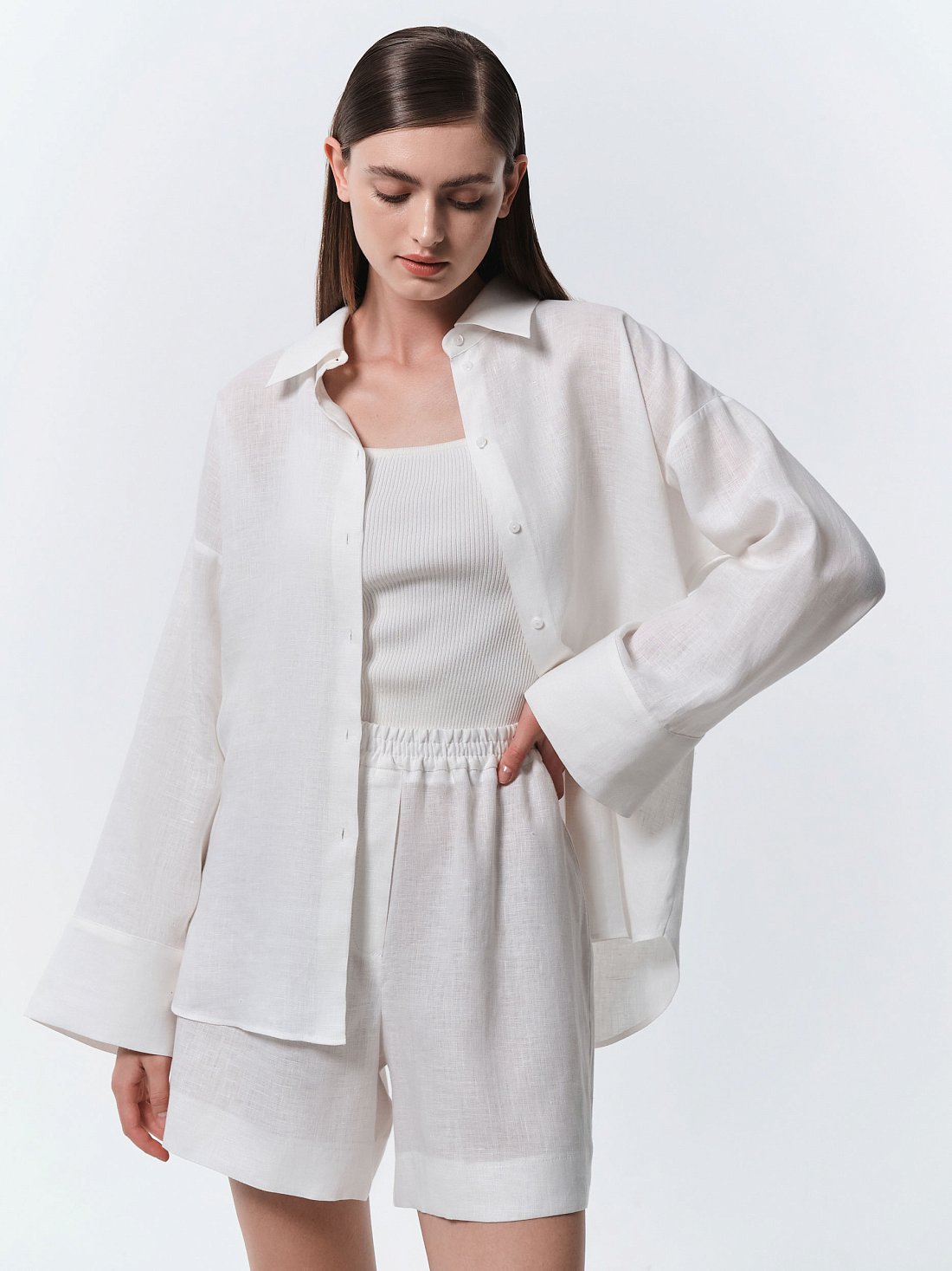 Костюм с рубашкой и шортами: фото №1