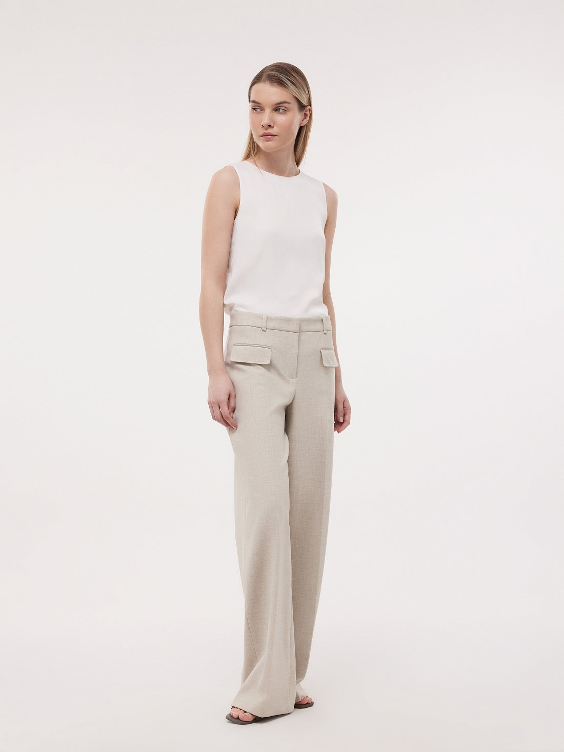 Прямые брюки с клапанами: фото №1