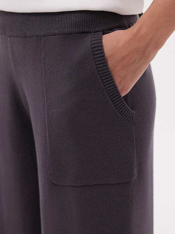 Прямые брюки из трикотажа