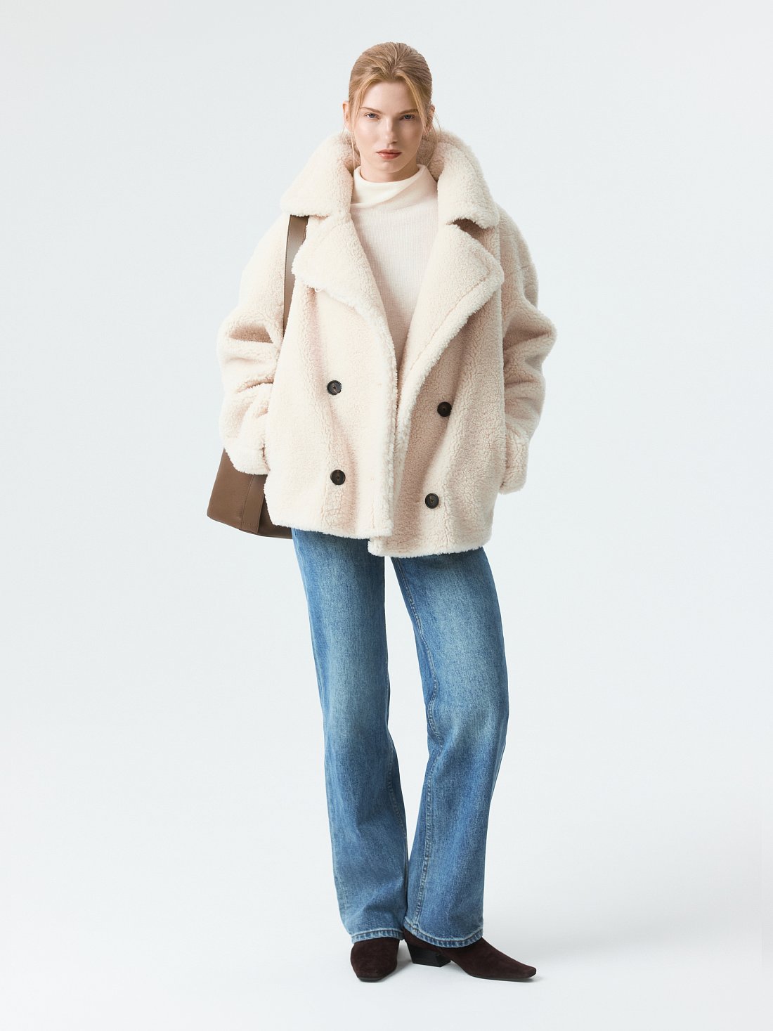 Короткая шуба из искусственного меха: фото №1