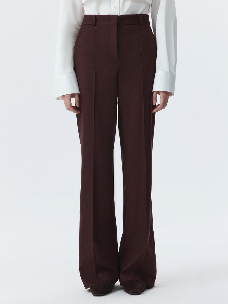 Расклешенные брюки из фланели