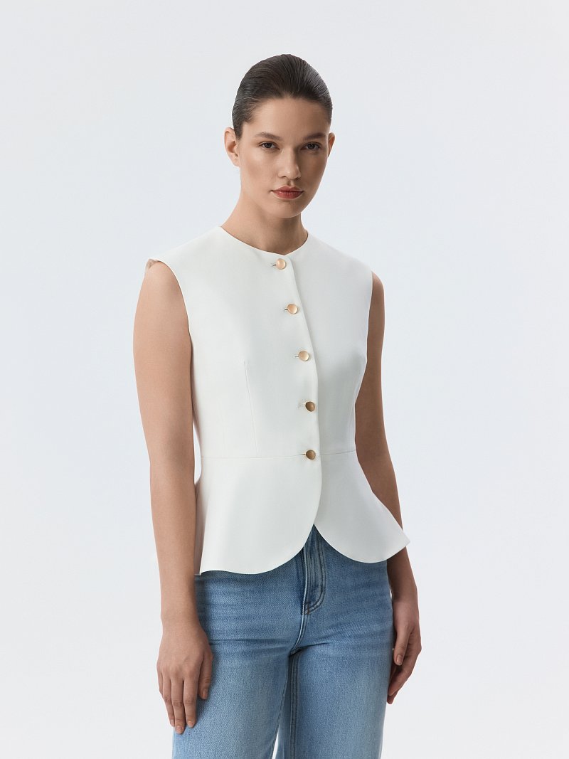 Приталенный жилет с баской (Р158)