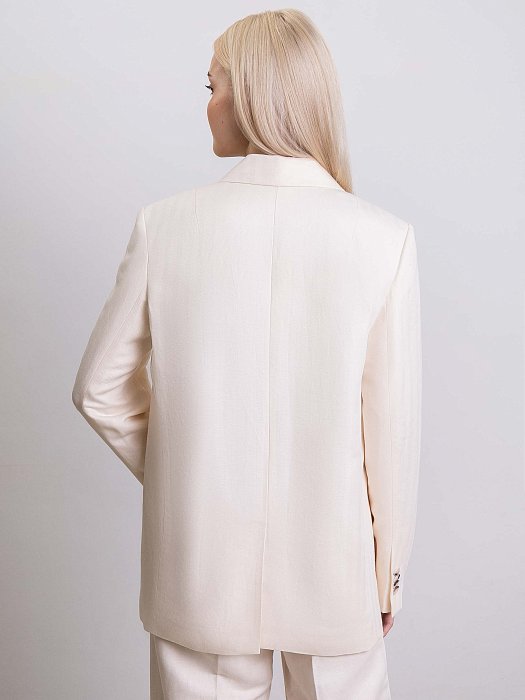 Прямой двубортный жакет : фото №4