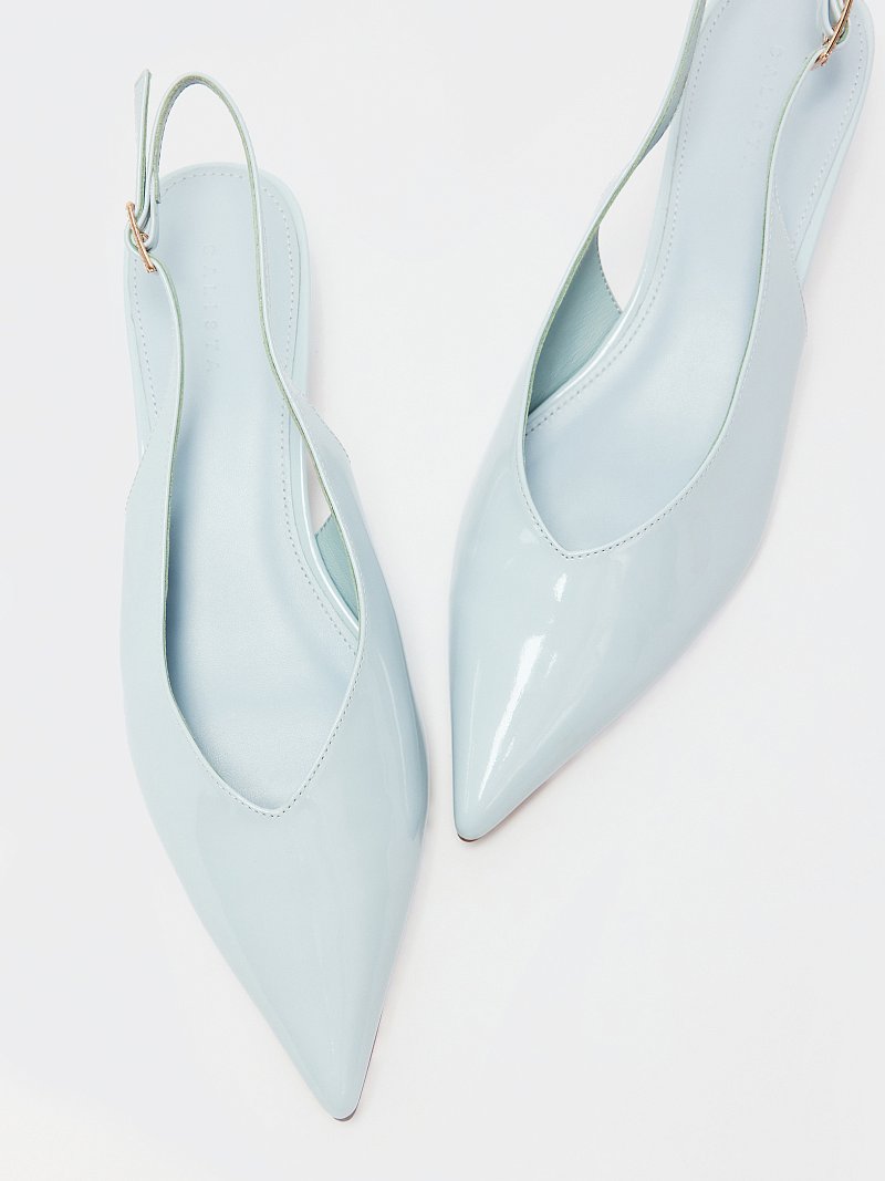 Лаковые туфли с открытой пяткой