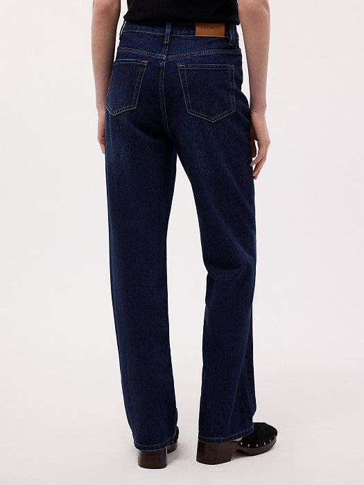 Джинсы прямого кроя: фото №4