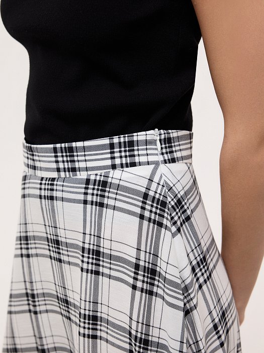 Льняная юбка в клетку: фото №3