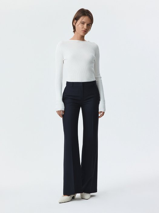 Расклешенные брюки со стрелками: фото №5