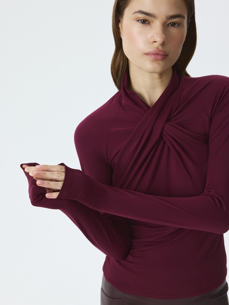 Лонгслив с горловиной на запах