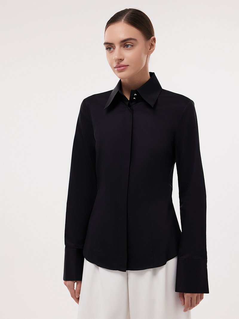 Приталенная блуза из хлопка