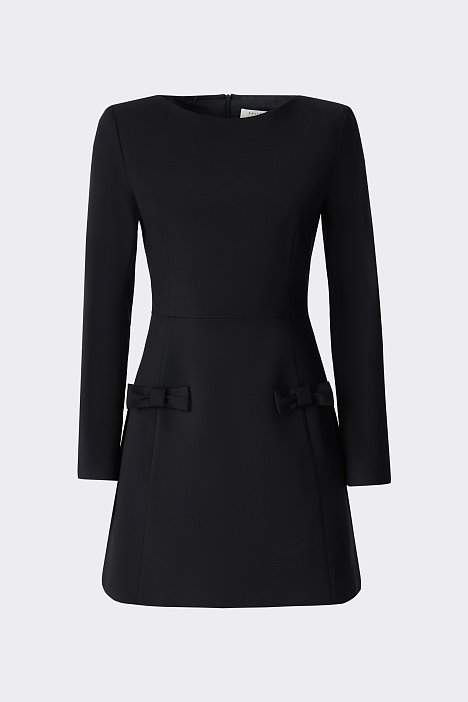 Классическое приталенное платье: фото №7