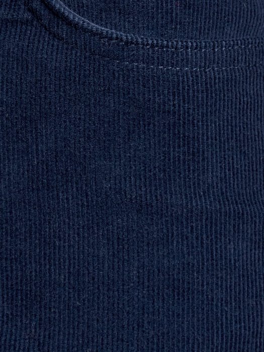 Расклешенные брюки из вельвета: фото №4