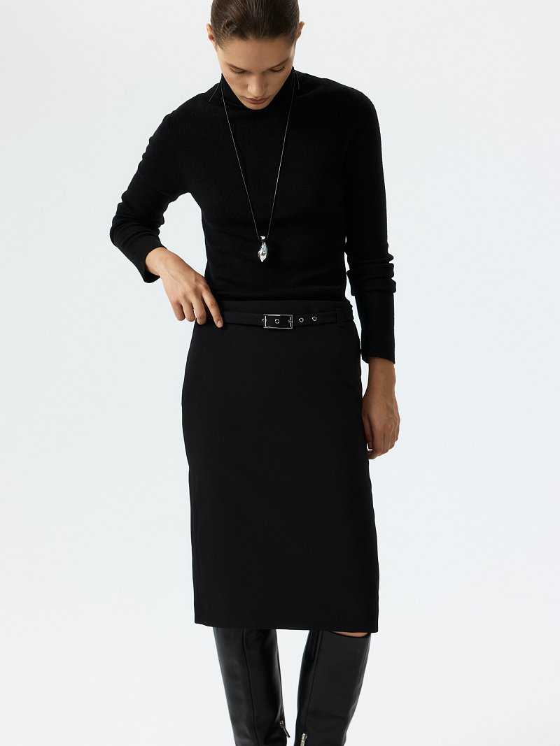 Костюмная юбка с поясом